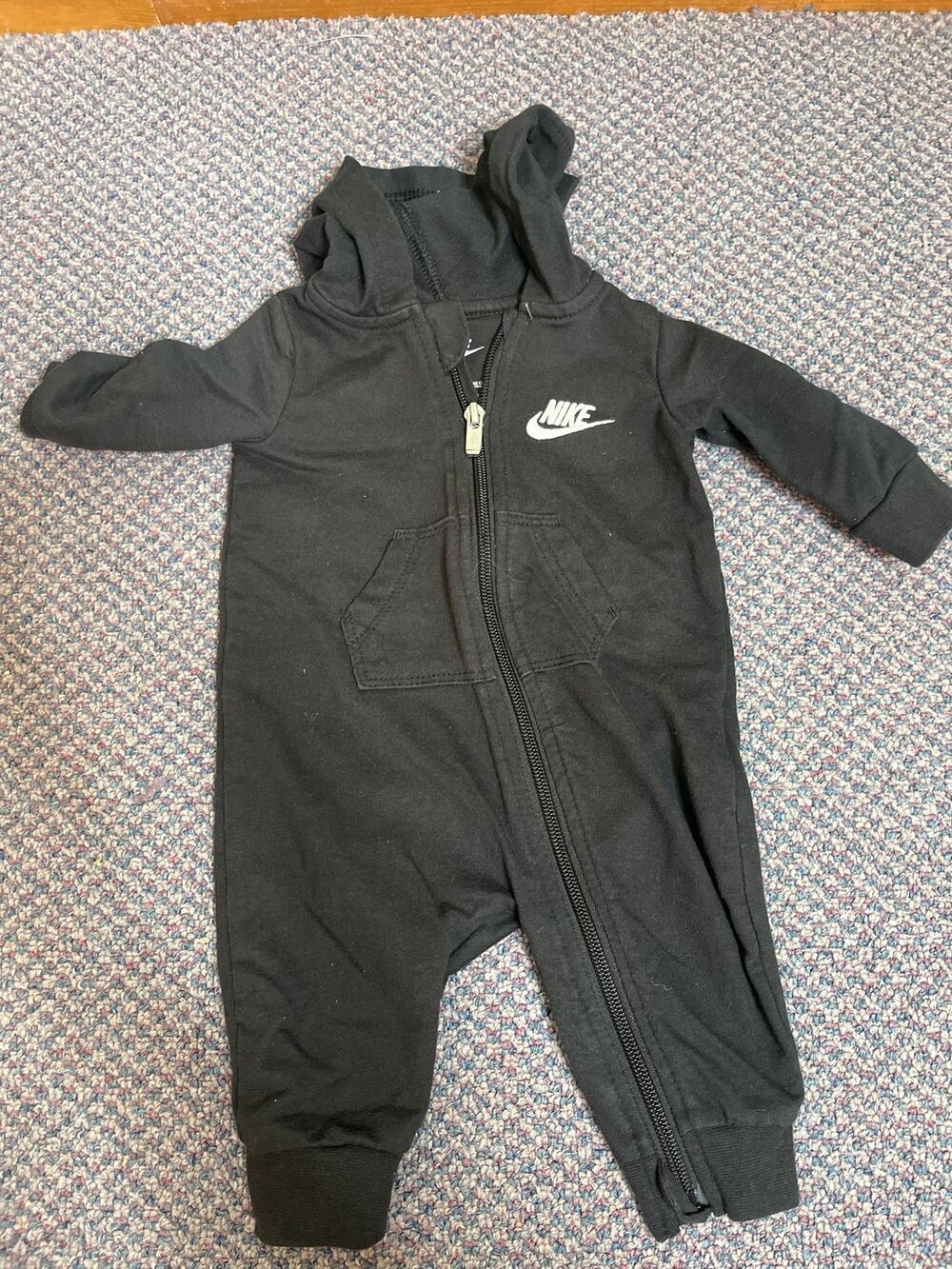 Nike Black Hooded Jumper size 3 month